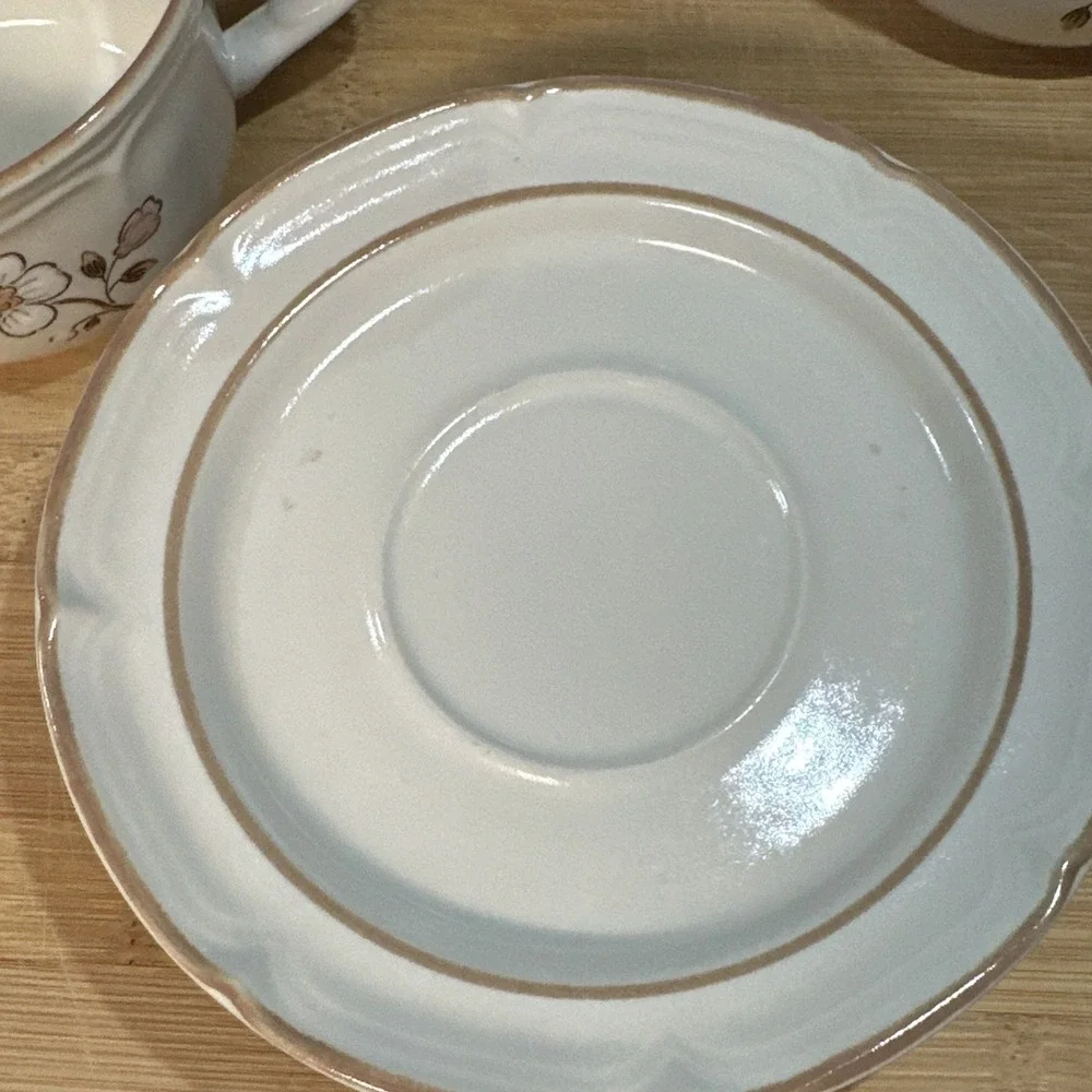 Covington Edition Stoneware Japan Cups & Saucers Lot 6 Floral‎ 2 Cups 4 Saucers